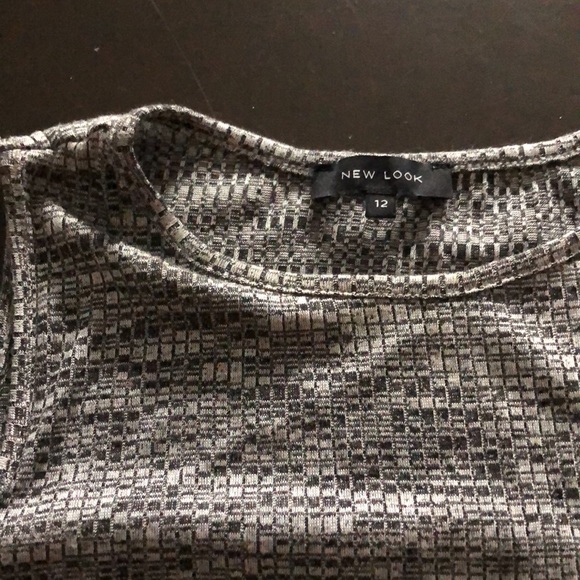 New look cut shoulder top - Picture 2 of 3